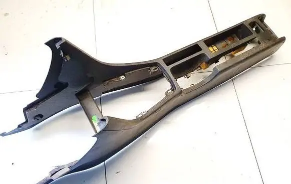 Seat Exeo (3R) Center console 3r0863241a