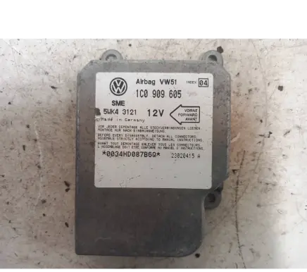 Volkswagen PASSAT B5 Airbag control unit/module 1C0909605 23020415A 5WK43121
