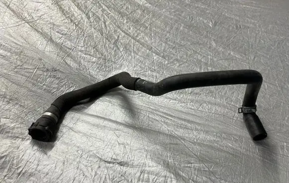 Volvo S60 Coolant pipe/hose 31319215