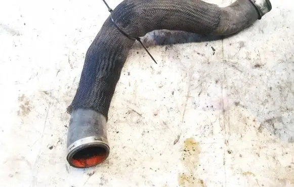 Chrysler 300 - 300C Intercooler hose/pipe