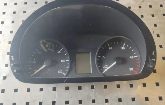 Mercedes-Benz Sprinter W901 W902 W903 W904 Speedometer (instrument cluster) a9064468421