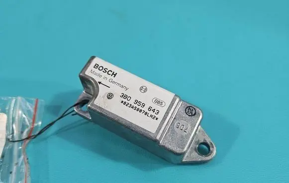 Volkswagen PASSAT B5.5 Fuel cut-off switch 3B0959643 IMPRK1568952