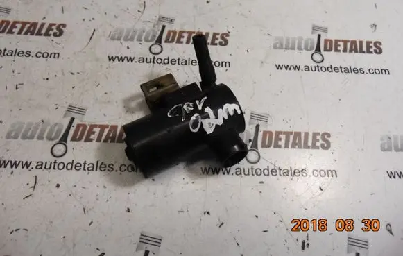 Honda CR-V Windscreen/windshield washer pump