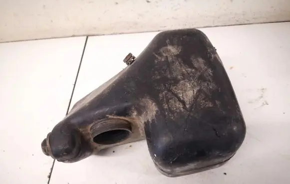 Subaru Forester SF Intake resonator a32ac09
