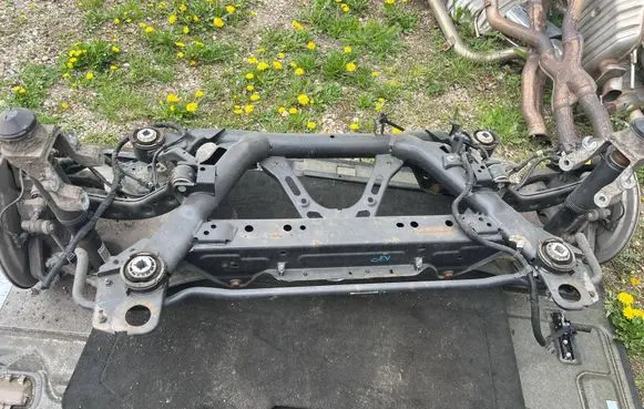 Volvo S90, V90 Rear beam 