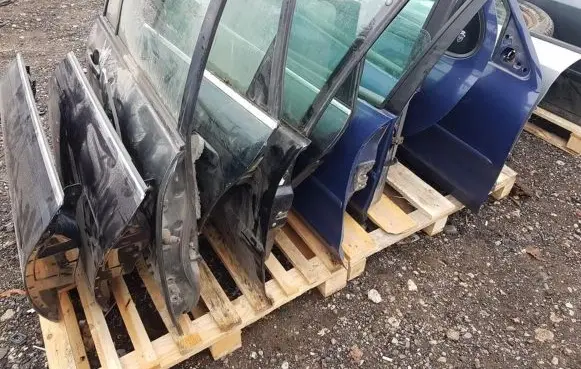 Audi A4 S4 B6 8E 8H Rear door