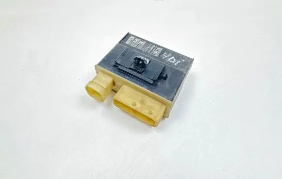 Citroen C4 I Picasso Glow plug pre-heat relay 018010951 9662721180 09091007397