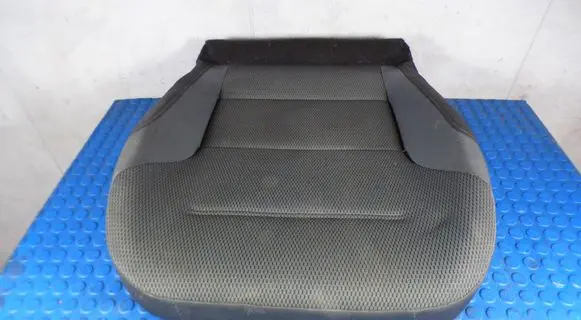 Volkswagen Golf VII Seat trim CART5G0881405 5GO881405
