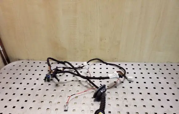 Opel Frontera B Rear door wiring loom 97200831