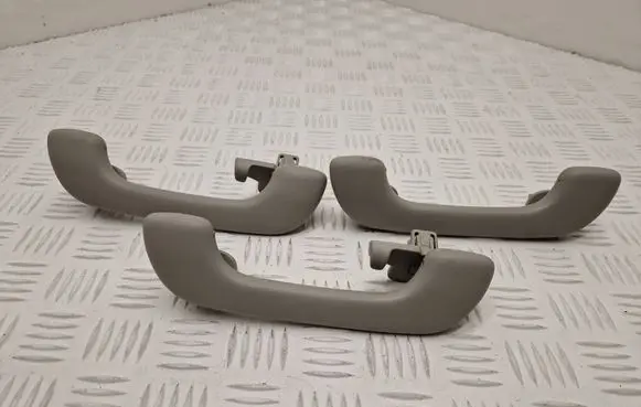 Renault Clio IV A set of handles for the ceiling 
