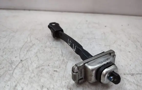 Opel Mokka X Front door check strap stopper 
