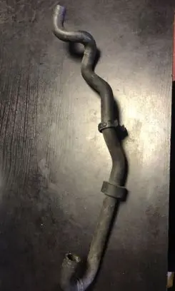 BMW 5 E60 E61 Engine coolant pipe/hose 6910758