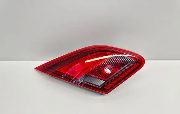 Opel Corsa E Tailgate rear/tail lights 13428451 460034366 0287502108