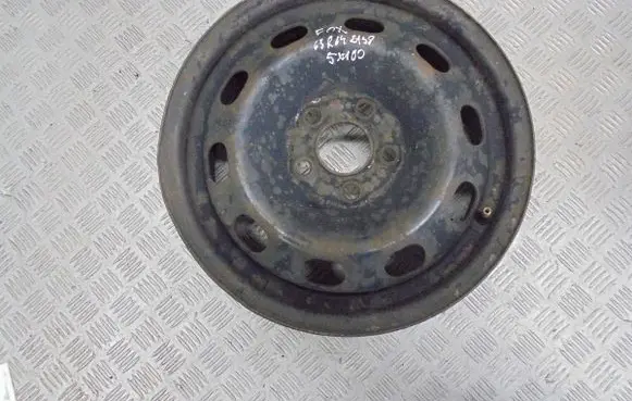 Volkswagen Fox R14 steel rim 