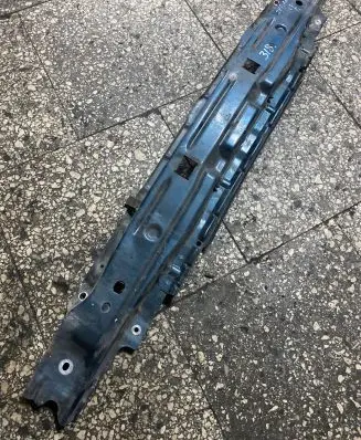 Opel Zafira A Front bumper cross member