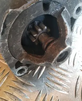 Volvo 850 Starter motor 1073017