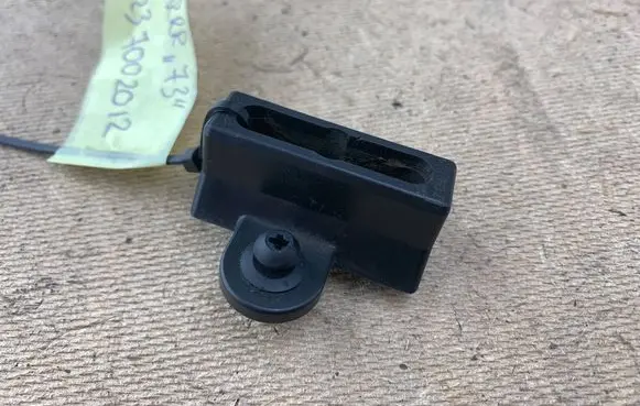 BMW 5 E60 E61 Engine bonnet/hood lock/latch loop/hook 51237002012 51230301250 7002012