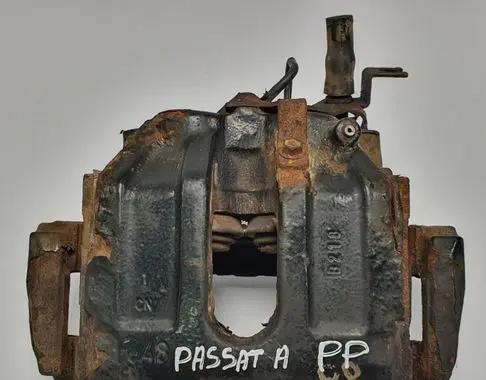 Volkswagen PASSAT B5.5 Front brake caliper