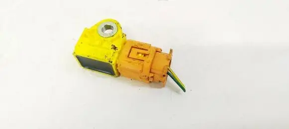 Suzuki SX4 S-Cross Airbag deployment crash/impact sensor 3893061M20