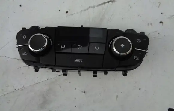 Opel Insignia A Climate control unit