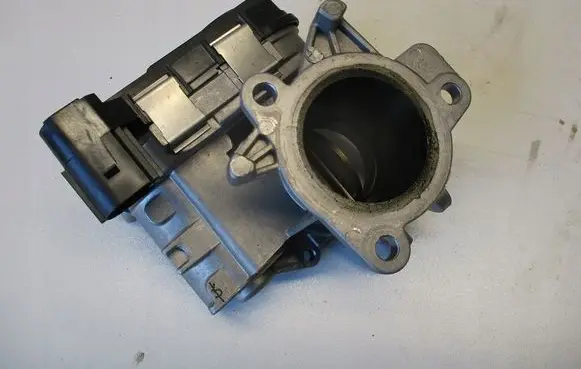 Fiat 500X Throttle body valve 55261263