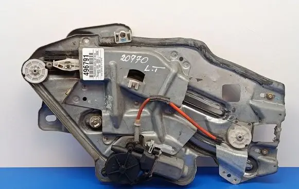 Rear door window regulator with motor