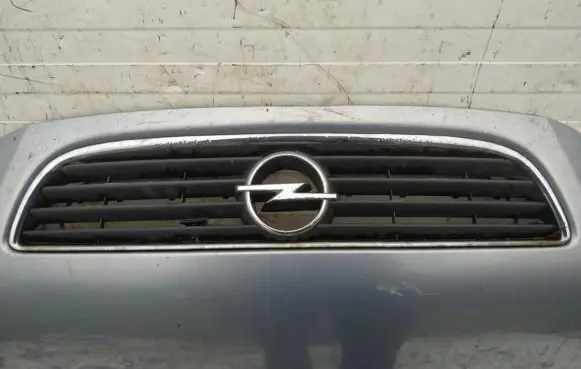 Opel Zafira A Front grill