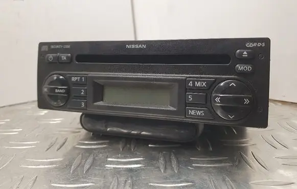 Nissan Note (E11) Radio/CD/DVD/GPS head unit 7647383318 281859U00A