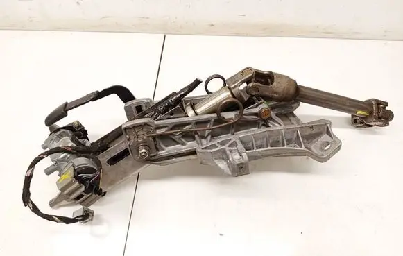 Ford Mondeo MK IV Steering wheel axle 7g9n3c529ed