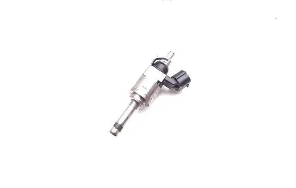 Mazda CX-30 Fuel injector PE2713250