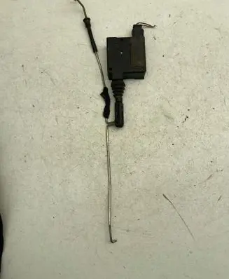 Audi A8 S8 D2 4D Tailgate boot lock/latch motor 893971632