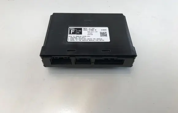 Mazda MX-30 Door control unit/module DN4J675M0B K0935