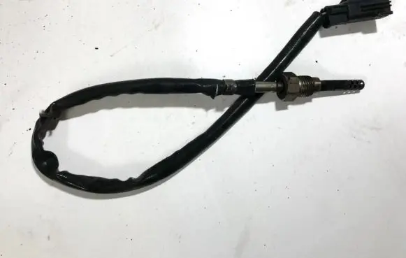 Volvo V70 Exhaust gas temperature sensor 30751456a
