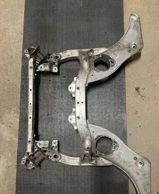 BMW M5 Front subframe 2283903