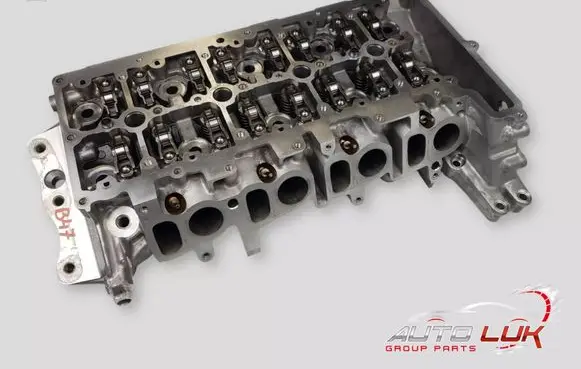 BMW 2 F45 Engine head 8580265