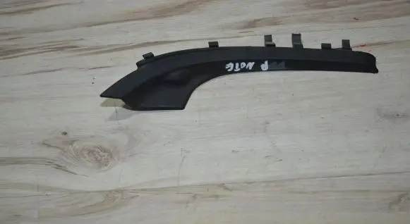 Windshield trim