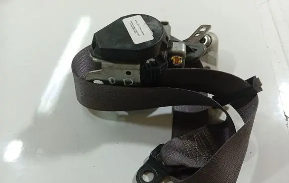 Dodge Caliber Front seatbelt 0YD69