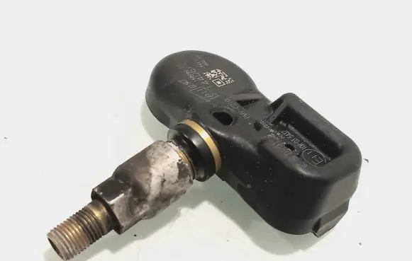 Toyota RAV 4 (XA40) Tire pressure sensor Pmvc210 Pmv-c210