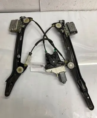 Sliding door window regulator with motor