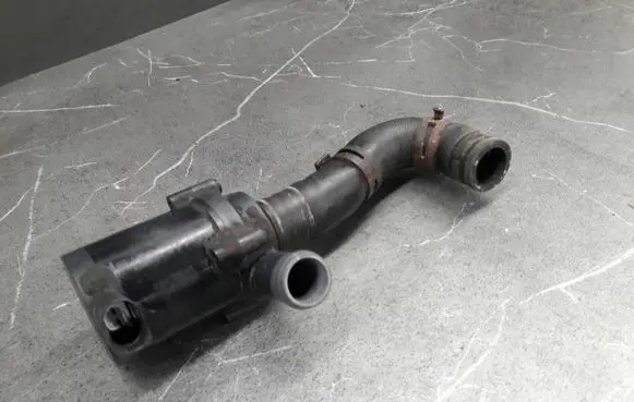 Volkswagen Polo V 6R Water pump 1K0965561D