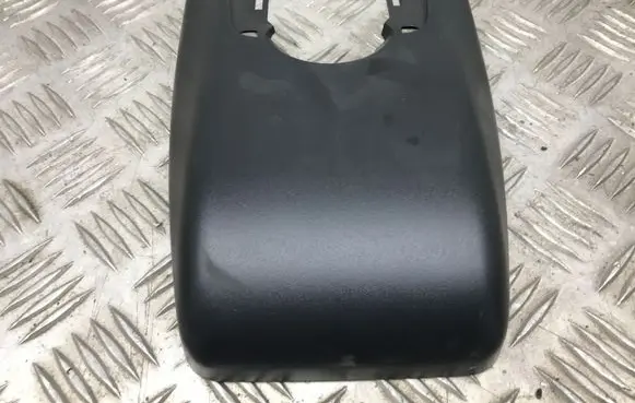 Lexus CT 200H Other interior part 8646676010