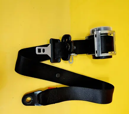 Ford Fiesta Front seatbelt 040404