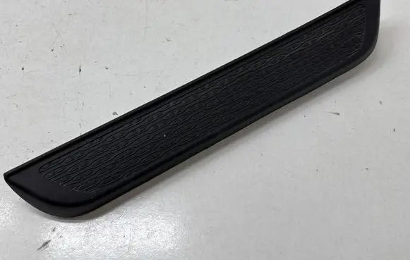 Jeep Grand Cherokee WL Rear sill trim cover 7BH53TRMAD 7BH53TX7AD 3909