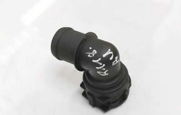 Volkswagen PASSAT B6 Engine coolant pipe/hose 1K0122291BM