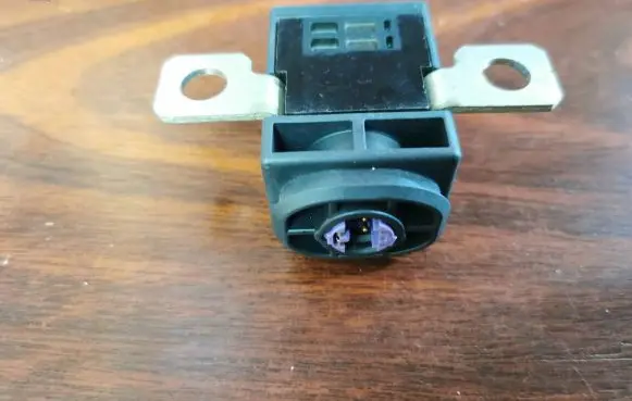 Audi A5 Battery relay fuse 110201