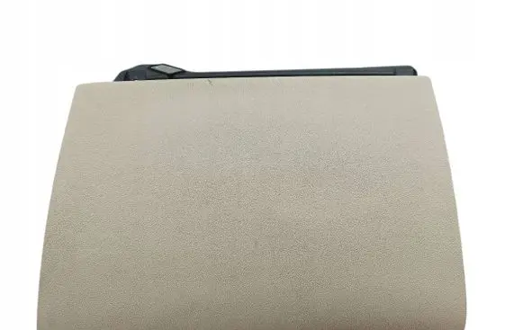 Skoda Superb B6 (3T) Glove box