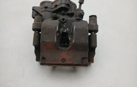 Mercedes-Benz C W205 Rear brake caliper A2054231598