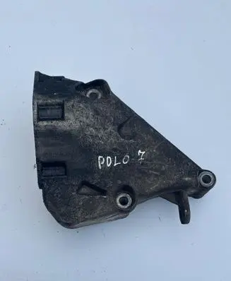 Volkswagen Polo IV 9N3 Holder (bracket) 09207111 50812D