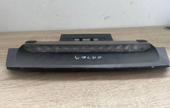 Volvo S60 Third/center stoplight 9151490