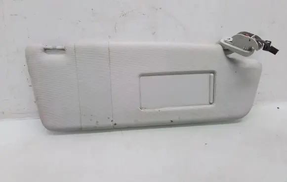 Volkswagen Touran I Sun visor